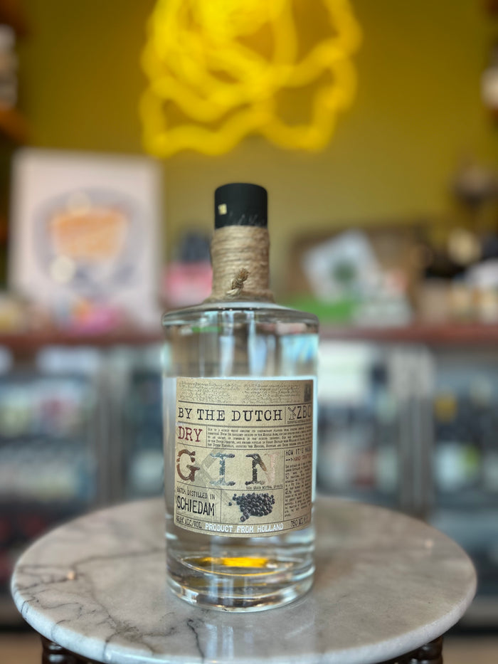 By the Dutch Dry Gin