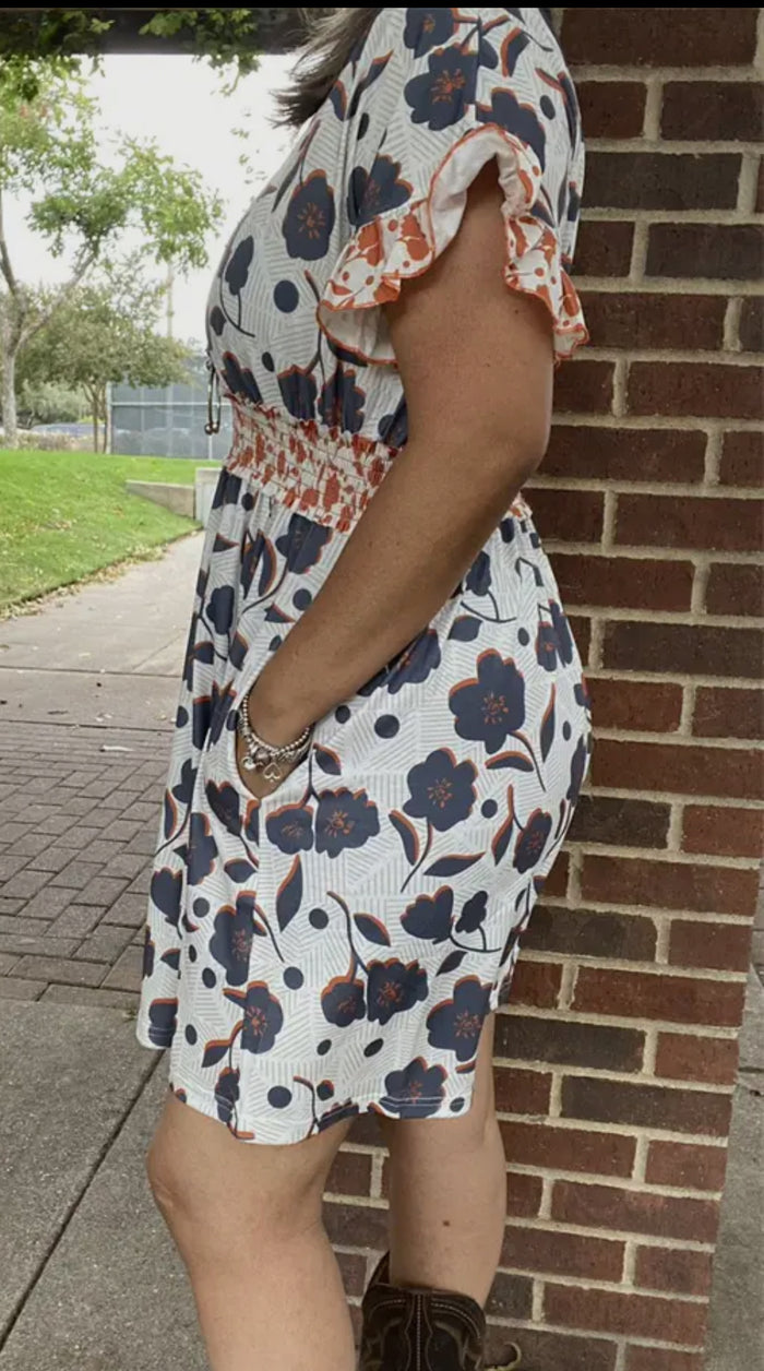Dress - Short Sleeve With Side Pockets, Also Plus Size