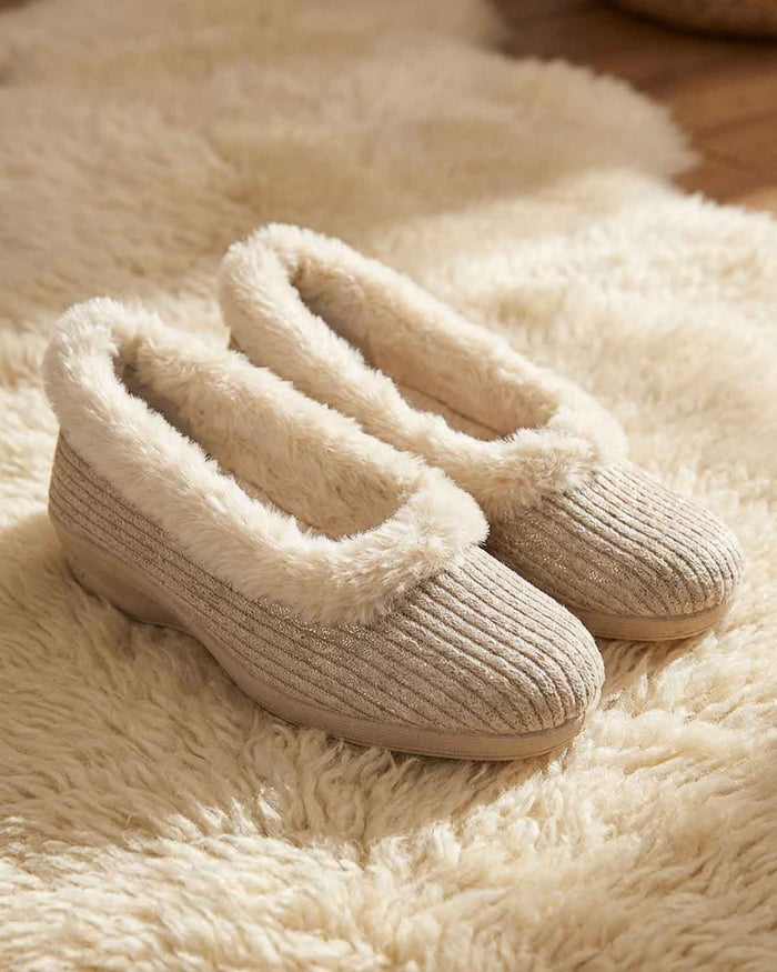 Lunar Marlene Ladies Slipper - Beige - Country Collection