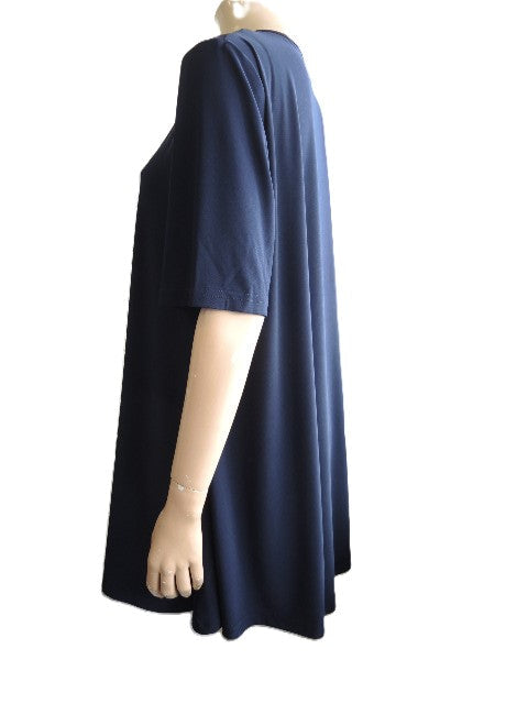 Shelz Flattering Stretch Swing Style Top