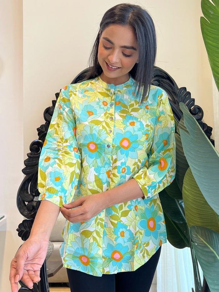 Weekend Rayon Short Kurta- Neon Floral