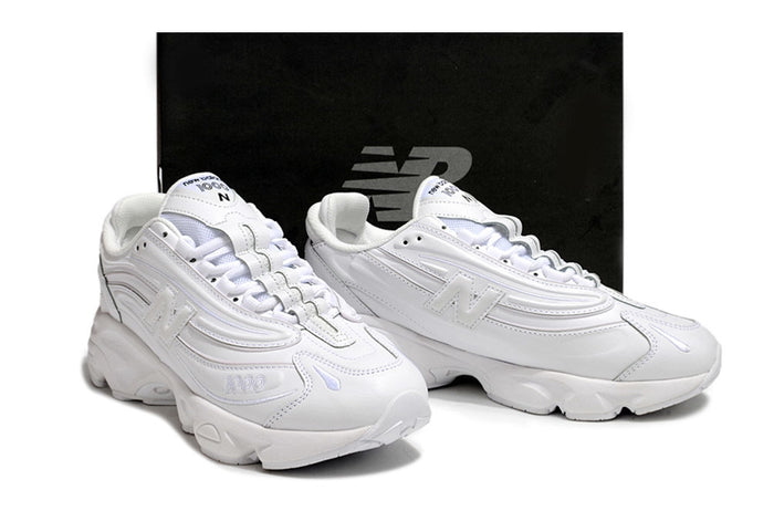 1000 Triple White
