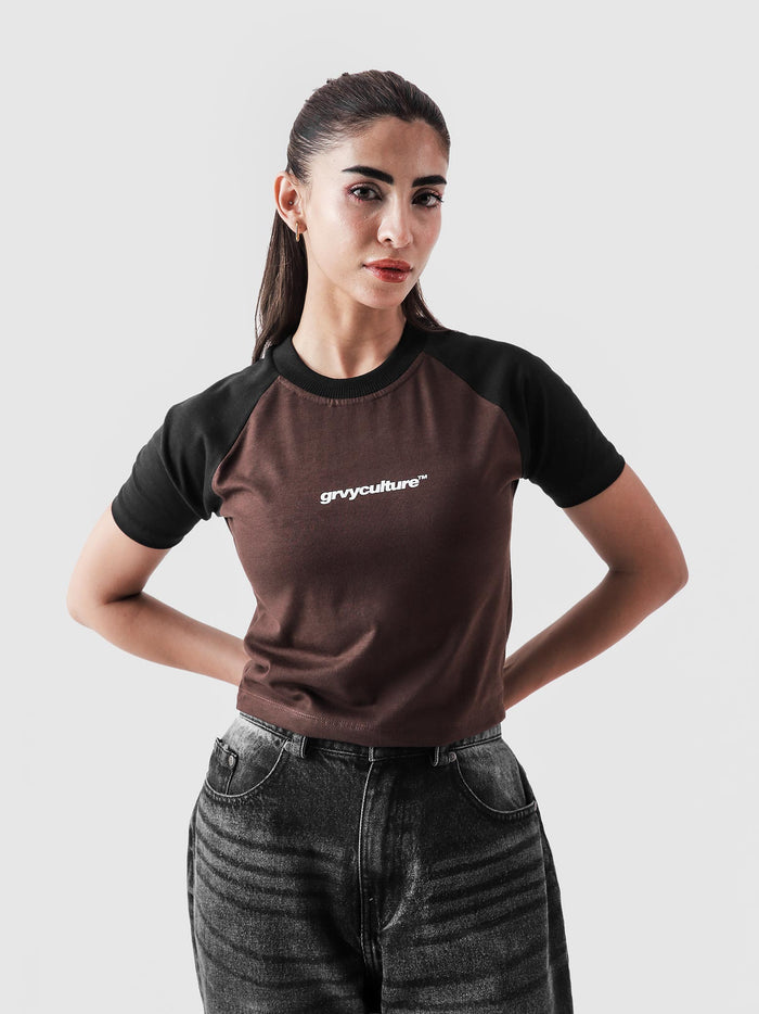 Mocha basic babytee female model side view Pakistan – GROOVY