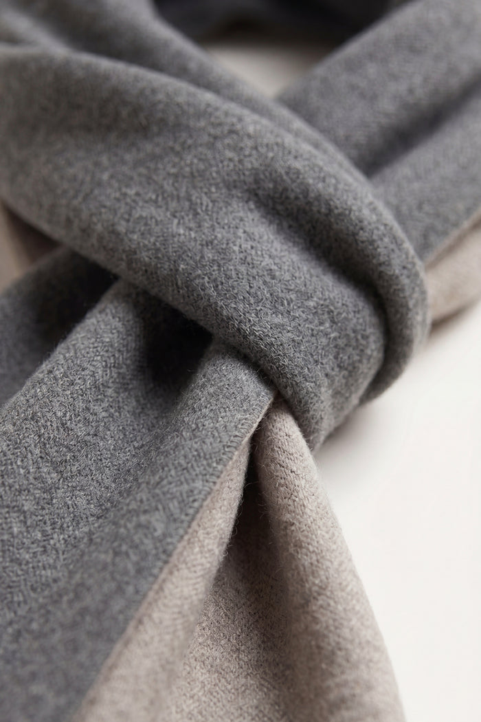 Belluno Reversible Scarf Charcoal