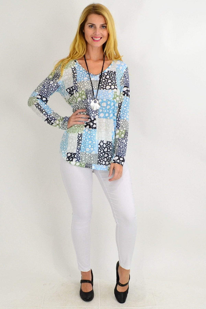 Spot-print Bubble Bath V-neck Tunic Top by Cafe Latte, winter ladies' casual tunic with a relaxed fit and stylish pattern.