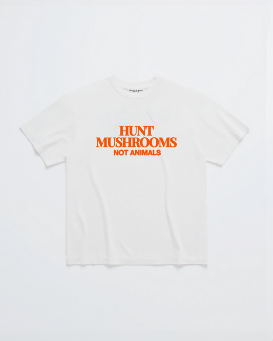 HUNT MUSHROOMS TEE
