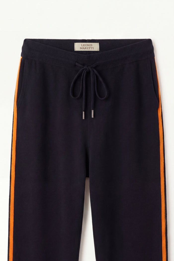 Leonis Cashmere Set Black