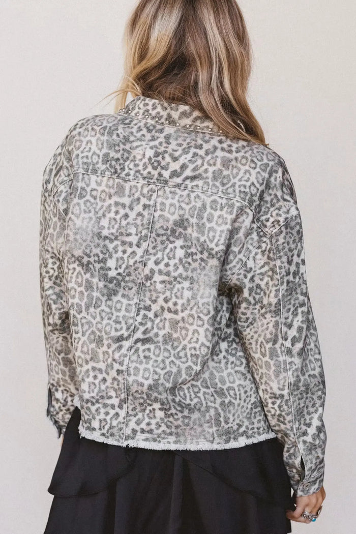 Leopard Print Studded Collar Studded Patch Pocket Denim Jacket – Khaki