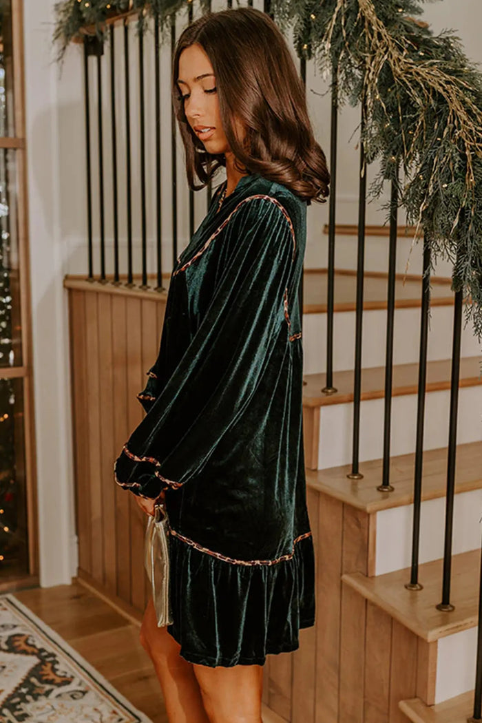 Leopard Trim Velvet Long Sleeve Shift Dress – Blackish Green