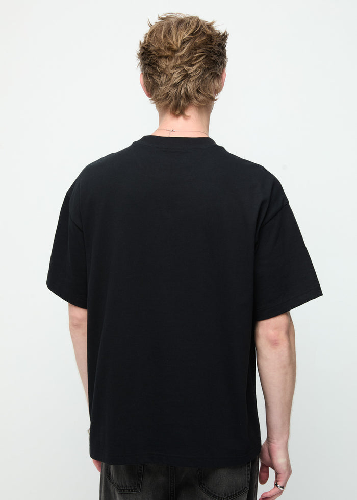 LOOSE FIT SIGNATURE TEE
