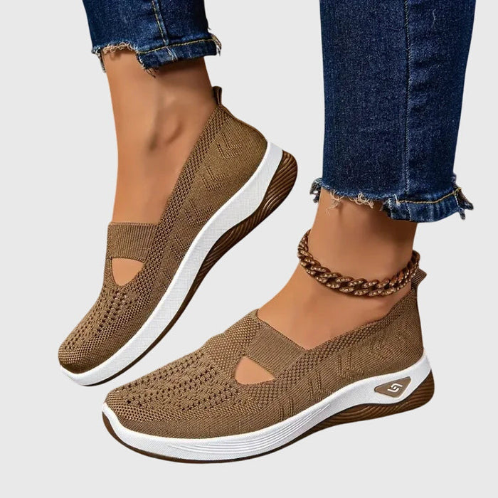 LORA | COMFORT WALKING SHOES
