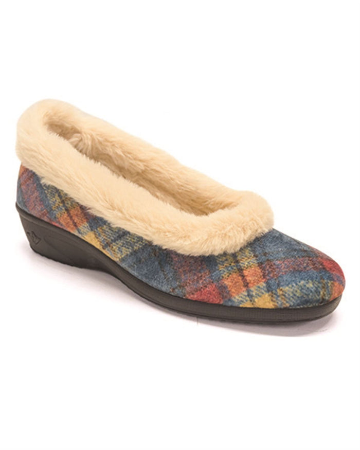 Lunar Terri Slipper - Image 2 - Country Collection