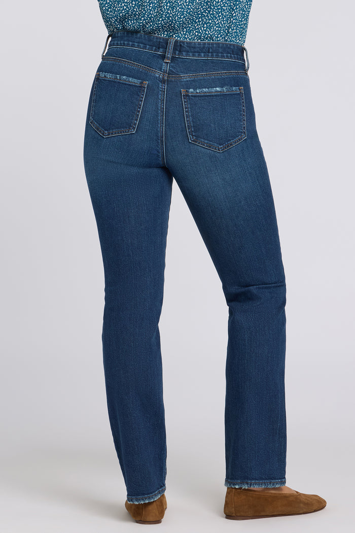 Marilyn Straight Jeans In Petite - Sunset Villa