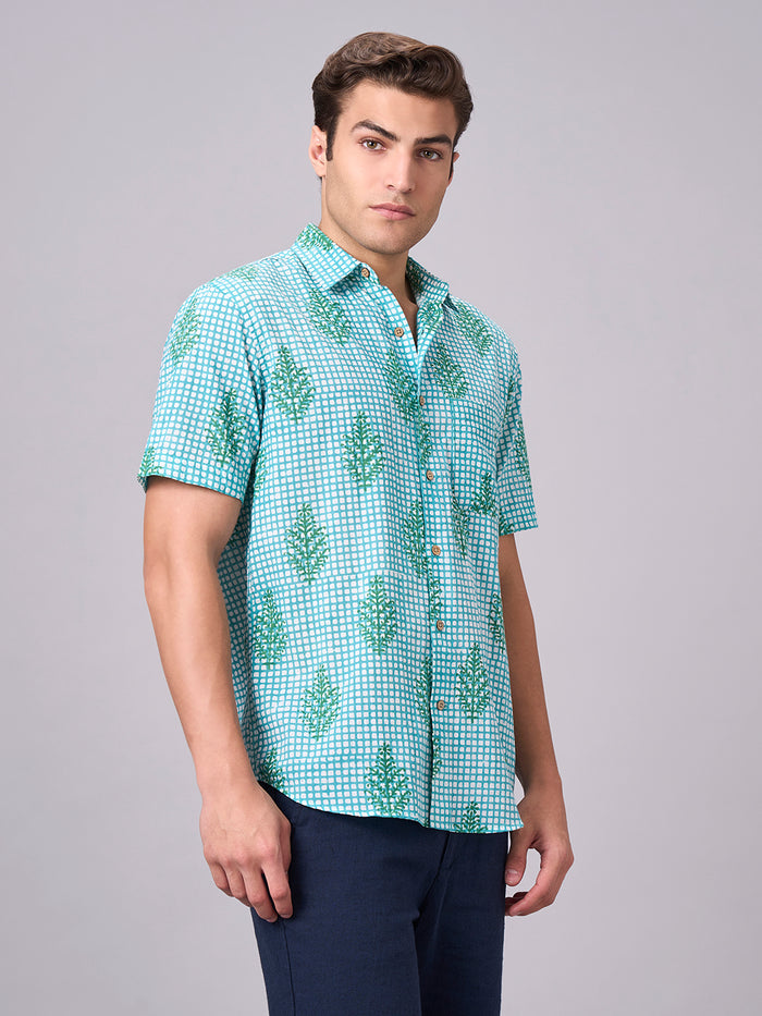 Men's 100% Cotton Regular Fit Half Sleeves Printed Shirt Green