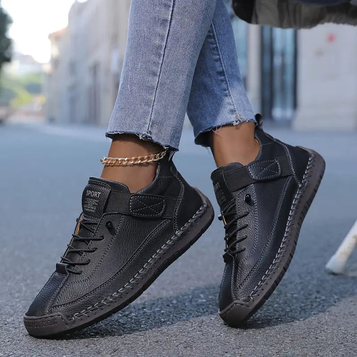 MIA COMFORT SNEAKERS