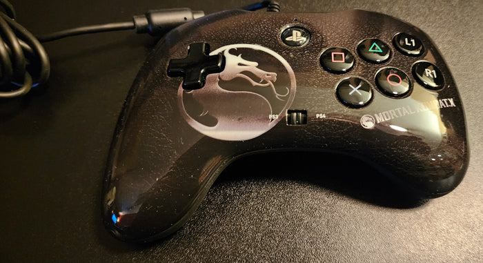 Mortal Kombat X Official Wired Fightpad for PS4 / PS3 (Open Box)