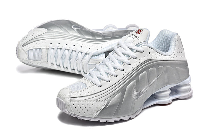 R4 White Metallic Silver
