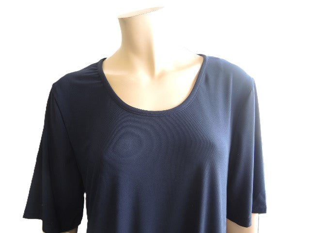 Shelz Flattering Stretch Swing Style Top