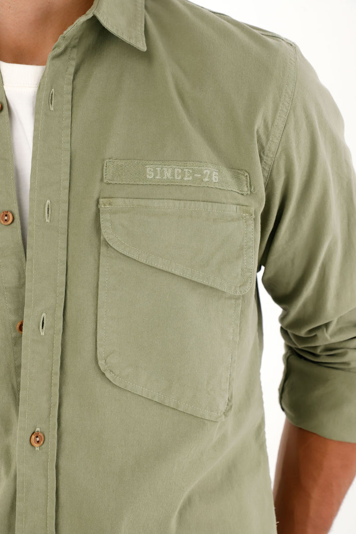 Shirt with flap pockets and overdye for men