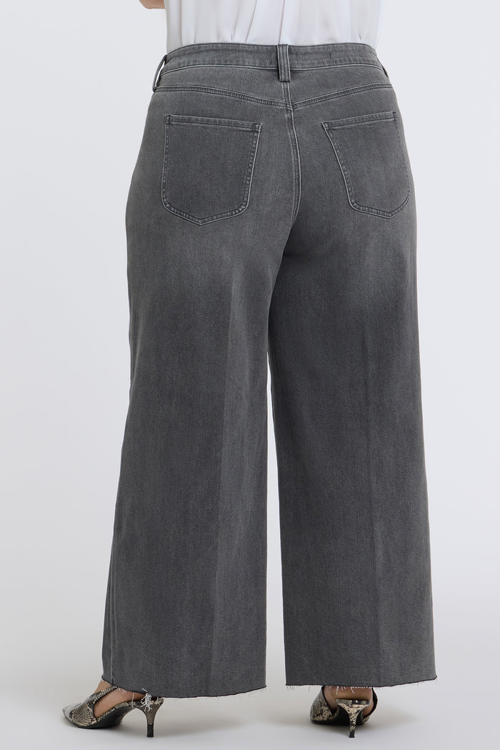 Simone Wide Leg Jeans In Plus Size - Dusty Ash