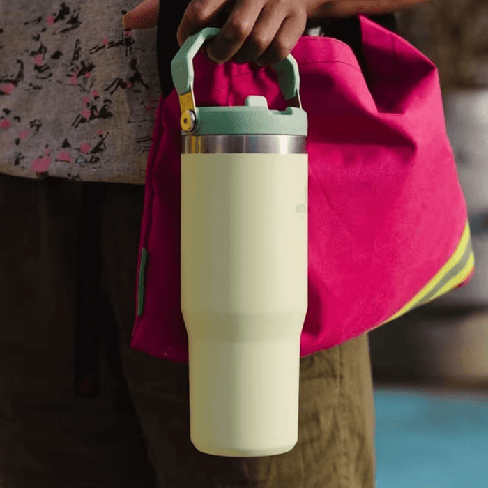 Stanley Travel Mug Stanley IceFlow Flip Straw Tumbler Citron Green (0.89L)