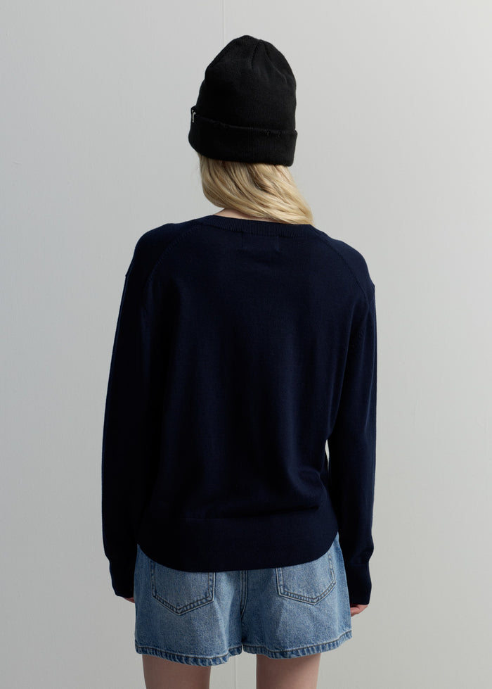 V-NECK CARDIGAN