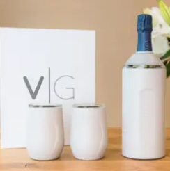 Vinglace Wine Gift Set w Glasses