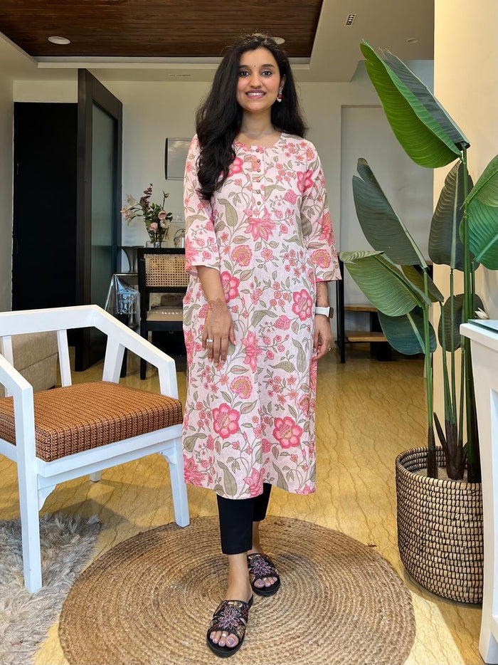 Weekend Round Neck Kurta- Pastel Pink Florals