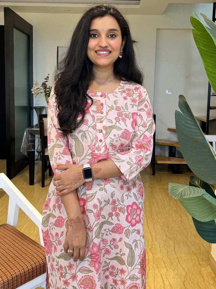 Weekend Round Neck Kurta- Pastel Pink Florals
